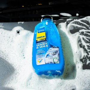 RainX High Foam wash and wax product with ceramic